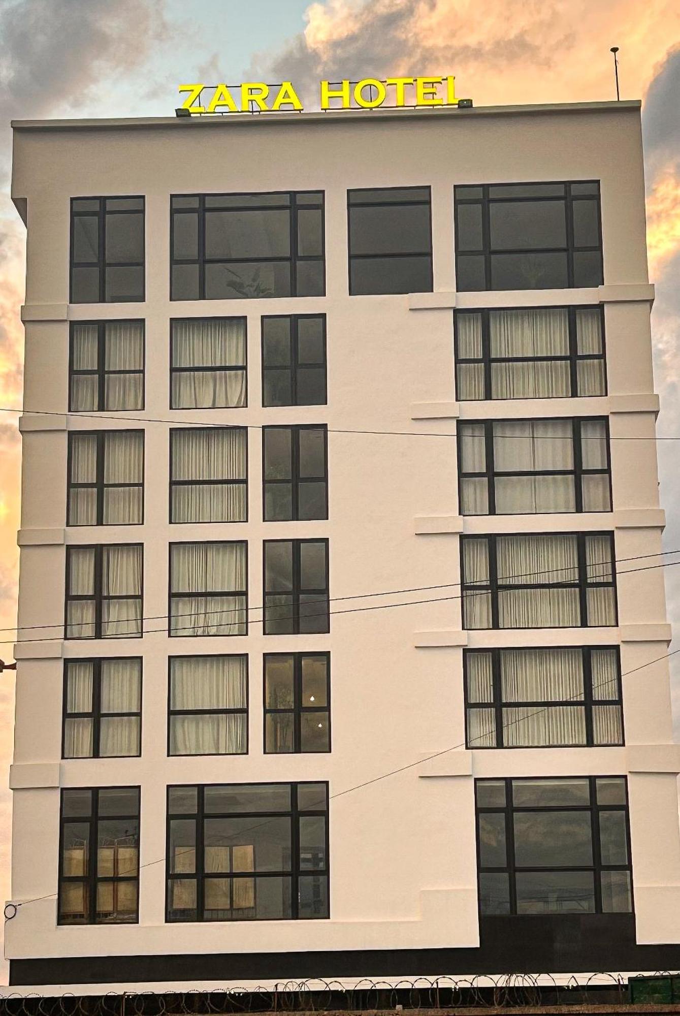 Zara Hotel アンタナナリボ エクステリア 写真